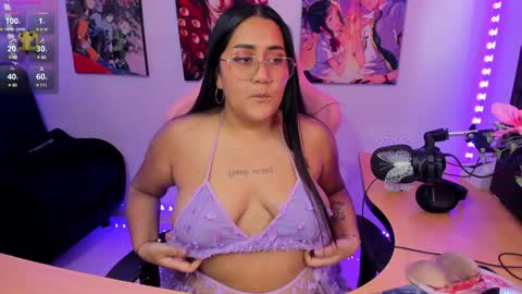 karen  online show from January 2025 09:35:02 PM