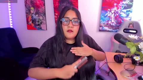Snapshot of haruu2 chatting on May 2026 06:38:01 PM karen online show from May 2026 06:38:01 PM