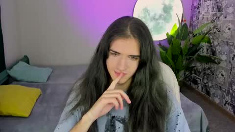 harvey_hair online show from November 2025 03:23:02 PM