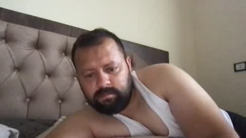 Snapshot of hasa123704369 chatting on June 2026 08:17:01 AM hasa123704369 online show from June 2026 08:17:01 AM