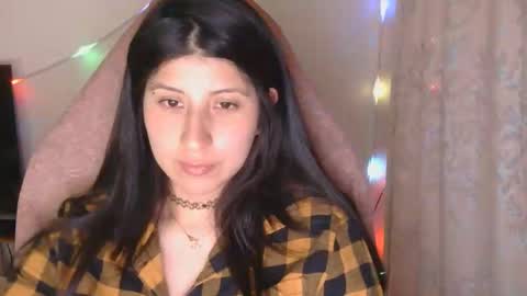 Snapshot of hasley_bbylee chatting on December 2025 01:00:02 AM lady online show from December 2025 01:00:02 AM