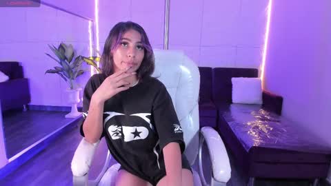 HasleyCarter online show from October 2025 04:37:02 AM