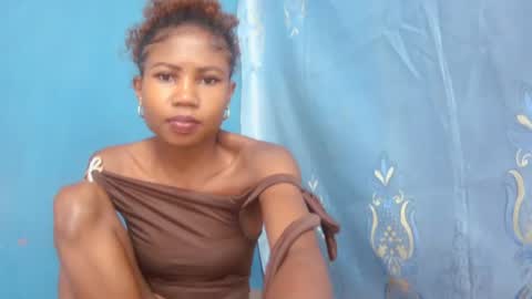 Snapshot of hasleyinah chatting on July 2026 06:47:02 AM hasleyinah online show from July 2026 06:47:02 AM