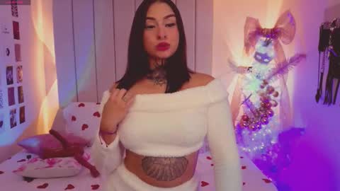 Alicia online show from December 2025 06:12:02 AM