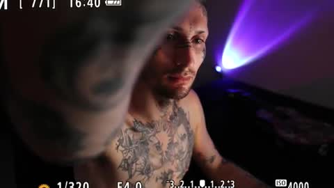 Snapshot of hatsumotokyoto chatting on December 2025 07:48:02 AM More content 2 online show from December 2025 07:48:02 AM