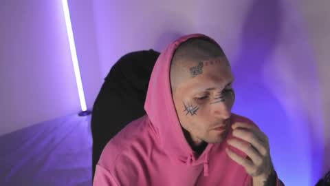 Snapshot of hatsumotokyoto chatting on February 2026 11:03:02 PM More content 2 online show from February 2026 11:03:02 PM