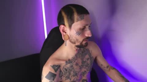 Snapshot of hatsumotokyoto chatting on March 2026 10:59:02 PM More content 2 online show from March 2026 10:59:02 PM