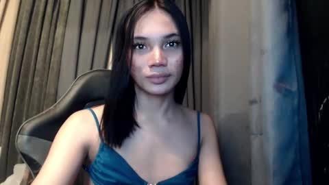 LALA A online show from November 2025 04:51:02 AM