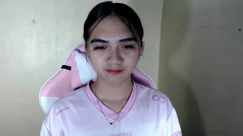 Snapshot of hawadiha chatting on May 2026 05:12:01 AM LIX online show from May 2026 05:12:01 AM