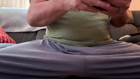 Snapshot of hawks2113 chatting on November 2025 09:20:02 AM hawks2113 online show from November 2025 09:20:02 AM