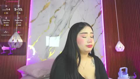 haylie  See you tonight at 8pm Colombia time online show from February 2025 04:12:01 AM