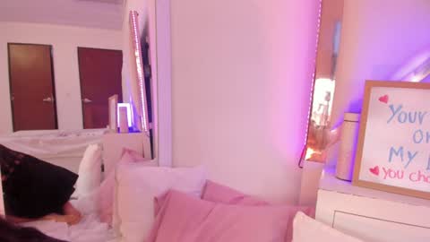 Hayami  online show from January 2025 06:20:02 PM