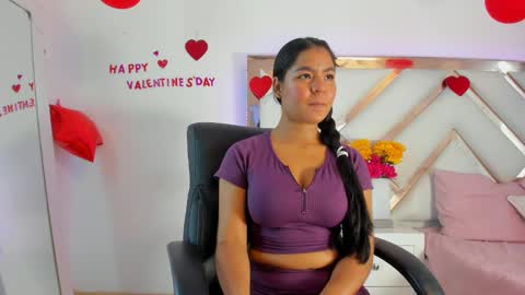 Hayami  online show from February 2025 12:39:01 PM