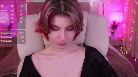 haylaamber online show from December 2024 05:38:01 AM