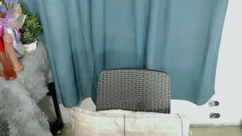 Snapshot of haylee_slut chatting on February 2026 10:17:01 PM haylee online show from February 2026 10:17:01 PM