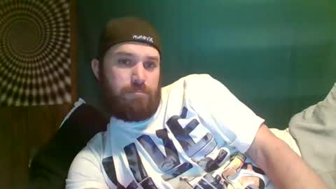 hazel198812 online show from January 2026 02:06:02 AM