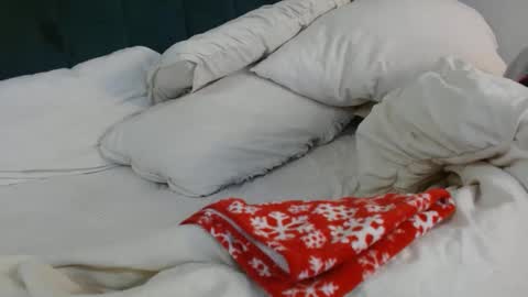 Hazel online show from December 2024 02:50:02 PM