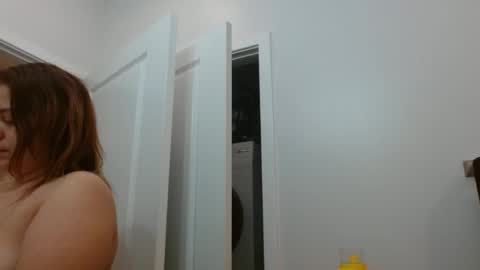 Hazel online show from February 2025 07:49:01 PM