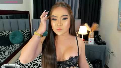 Snapshot of hazelmadonna chatting on October 2025 06:50:02 PM HAZEL MADONNA online show from October 2025 06:50:02 PM