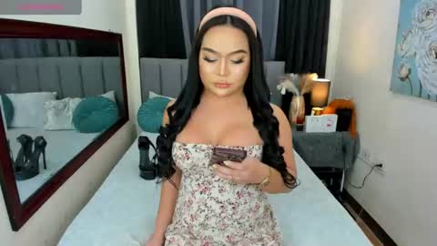 Snapshot of hazelmadonna chatting on July 2026 07:51:01 PM HAZEL MADONNA online show from July 2026 07:51:01 PM