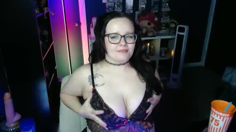 HazeyViolet333 online show from March 2026 06:11:01 PM