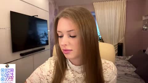 Mona online show from November 2025 09:23:01 AM