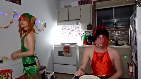 Snapshot of heartmyarc chatting on December 2024 08:03:02 AM HeartMyArc online show from December 2024 08:03:02 AM