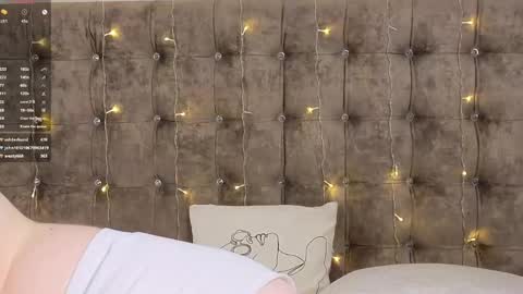 Snapshot of heathimogene chatting on February 2025 09:47:02 PM Hi everyone i am Alice pls dont be rude fav patterns 77 99 111 222 333 online show from February 2025 09:47:02 PM