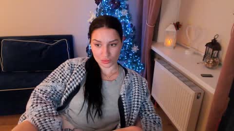 Heaven girl online show from January 2025 03:32:02 AM