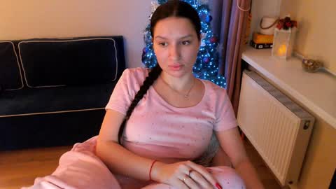 Heaven girl online show from January 2025 12:59:02 AM