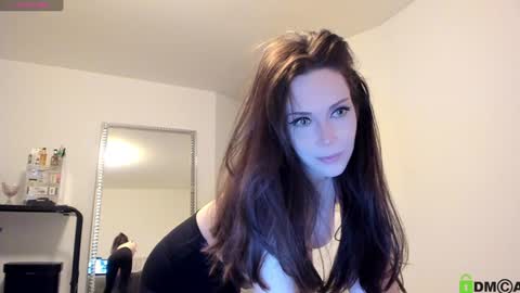 Helen online show from January 2025 04:36:02 AM