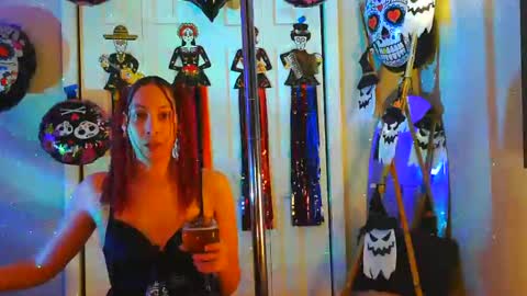 Snapshot of heavenllyy chatting on November 2025 05:31:01 AM Heavenllyy online show from November 2025 05:31:01 AM