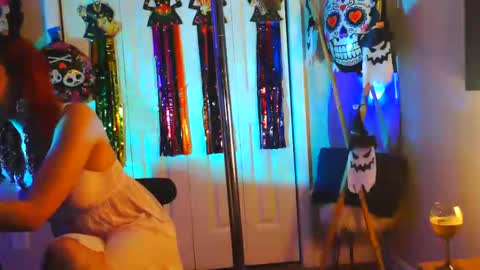 Snapshot of heavenllyy chatting on November 2025 02:10:01 AM Heavenllyy online show from November 2025 02:10:01 AM