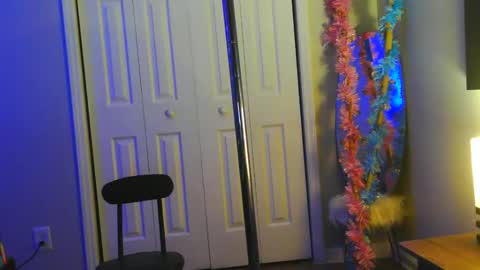 Heavenllyy online show from June 2026 02:37:02 AM