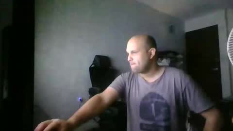 Heavy Rebell online show from January 2025 06:48:02 AM