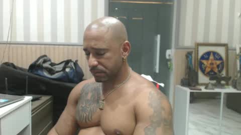 hebertgomes online show from January 2025 12:12:01 AM