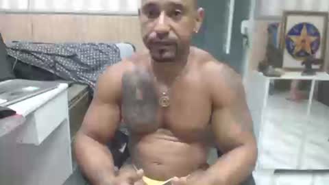 hebertgomes online show from February 2025 01:12:02 AM