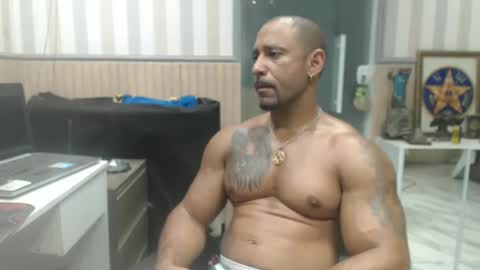 hebertgomes online show from March 2025 10:21:01 PM
