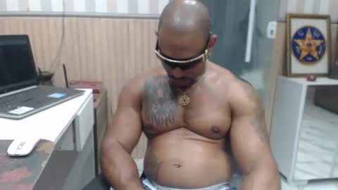 hebertgomes online show from February 2026 09:22:02 PM