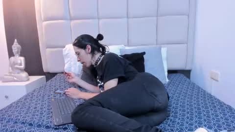 Keira Hecate online show from February 2025 07:38:02 PM