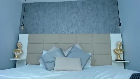 Keira Hecate online show from March 2026 07:19:01 PM