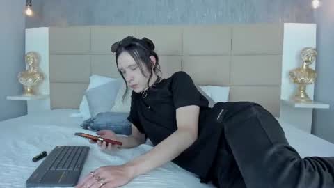 Keira Hecate online show from July 2026 08:03:02 PM