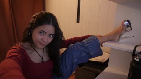 hecate333 online show from December 2024 04:26:01 PM