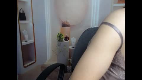 Snapshot of hechin chatting on September 2025 07:40:02 AM love bug online show from September 2025 07:40:02 AM