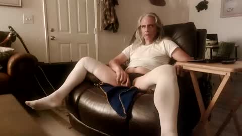 Snapshot of hechoin chatting on November 2025 06:57:01 AM hechoin online show from November 2025 06:57:01 AM