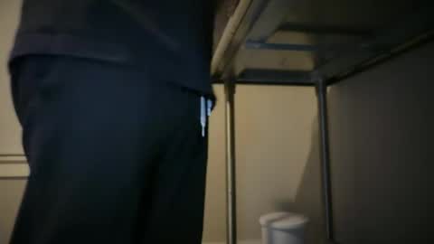 Snapshot of hector_ruiz chatting on June 2026 06:08:02 AM hector_ruiz online show from June 2026 06:08:02 AM