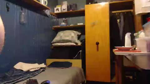 hedonista67 online show from February 2025 05:45:01 PM