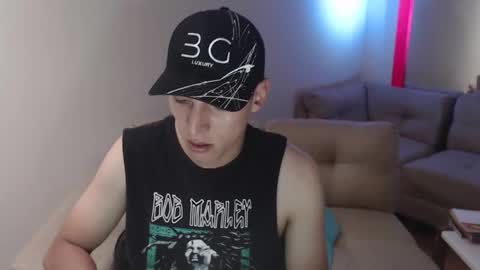 hefesto_69 online show from September 2025 08:31:01 PM