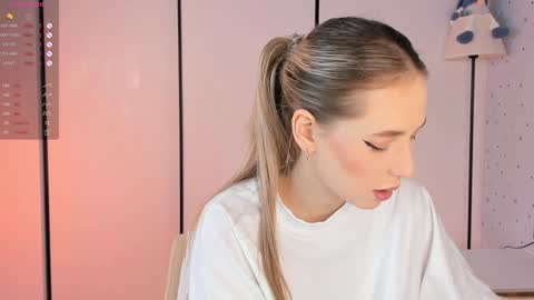 Heida online show from February 2025 06:02:02 AM