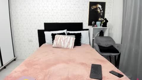 Heidi online show from November 2025 04:55:02 AM